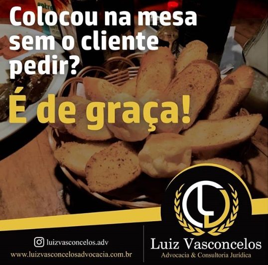 COLOCOU NA MESA SEM O CLIENTE PEDIR. É DE GRAÇA!